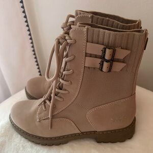 Blowfish Taupe Boots